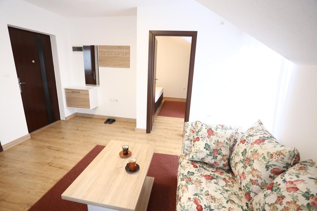 Apartments Kolonija ซาราเยโว ภายนอก รูปภาพ