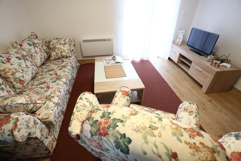 Apartments Kolonija ซาราเยโว ภายนอก รูปภาพ